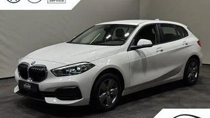 Gebraucht BMW 118 Advantage 136 PS (100 kW) 2023 Weiß Kleinwagen