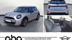 Gebraucht 2024 Mini Cooper Essential Kleinwagen | 24.290 € (Guter Preis)
