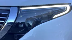 Weiß Gebraucht 2022 Mercedes EQC400 SUV | 36.990 € (Guter Preis)