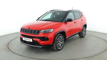 Käytetty Jeep Compass Altitude 129 HP (94 kW) 2024 Punainen Katumaasturi