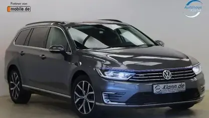 Usata VW Passat GTE 218 CV (160 kW) 2017 Grigio Station wagon