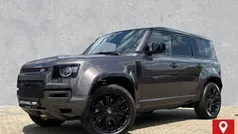 Grau Gebraucht 2025 Land Rover Defender SUV | 179.790 €