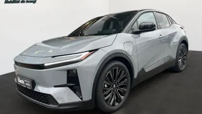Neu Toyota C-HR+ Lounge 252 kW (343 PS) 2026 Cement grey SUV