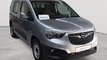 Gebraucht Opel Combo Edition 110 PS (80 kW) 2021 Tiefquarz silber metallic Van / Kleinbus