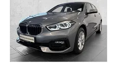 Grau Gebraucht 2023 BMW 118 Sport Line Kleinwagen | 25.280 € (Fairer Preis)