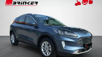 Gebraucht Ford Kuga Titanium 152 PS (111 kW) 2022 Chromablau metallic SUV