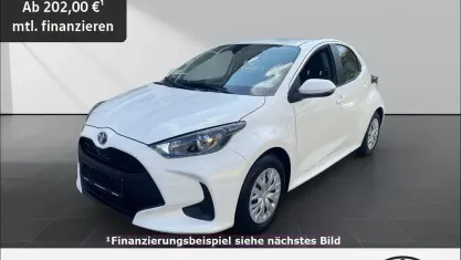Gebraucht Toyota Yaris Comfort 116 PS (85 kW) 2023 Weiß Kleinwagen