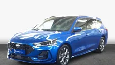 Blau Gebraucht 2024 Ford Focus ST-Line Kombi | 27.325 € (Fairer Preis)