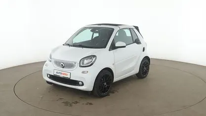 Gebraucht Smart ForTwo Cabrio Basis 90 PS (66 kW) 2019 Weiß Cabrio
