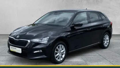 Używany Skoda Scala Clever 150 KM (110 kW) 2021 Czarny Hatchback