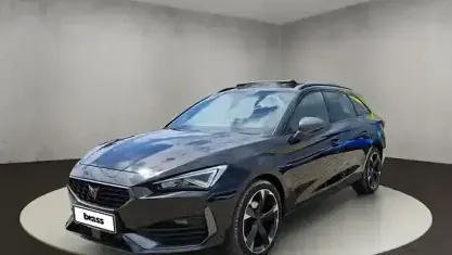 Gebraucht Cupra Leon 150 PS (110 kW) 2023 Mitternachtsschwarz Kombi
