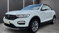Weiss Gebraucht 2021 VW T-Roc Cabriolet Style Cabrio | 19.900 € (Fairer Preis)