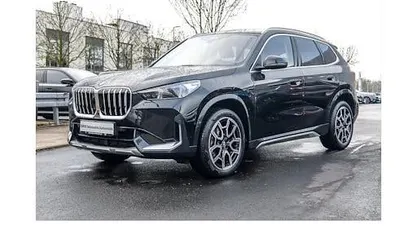 Gebraucht BMW X1 Luxury Line 136 PS (100 kW) 2024 Schwarz SUV