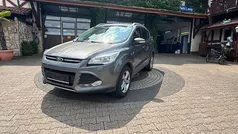 Grau Gebraucht 2014 Ford Kuga Titanium SUV | 8.950 € (Guter Preis)