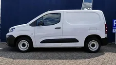 Weiß Gebraucht 2020 Peugeot Partner Van / Kleinbus | 15.351 € (Fairer Preis)