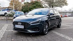 Grün Gebraucht 2024 Hyundai i30 Advantage Kombi | 20.980 € (Guter Preis)