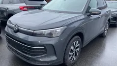 Delfin grau metallic Neu 2025 VW Tiguan Life SUV | 47.445 € (Superpreis)