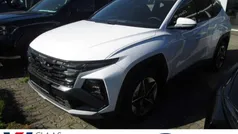 Weiss Neu 2025 Hyundai Tucson Trend SUV | 33.440 € (Guter Preis)