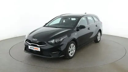 Gebraucht Kia Ceed 160 PS (117 kW) 2022 Schwarz Kleinwagen