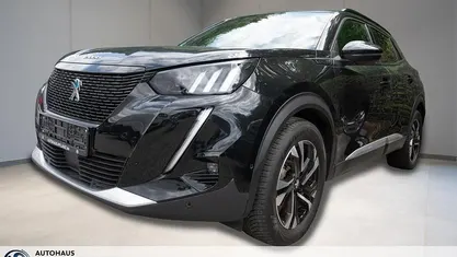 Gebraucht Peugeot e-2008 GTi 100 kW (136 PS) 2022 Schwarz SUV