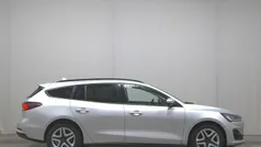 Silber Gebraucht 2022 Ford Focus Cool & Connect Kombi | 12.480 € (Fairer Preis)