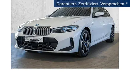 Gebraucht BMW 330e M Sport 299 PS (219 kW) 2025 Kombi