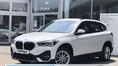 Weiß Gebraucht 2022 BMW X1 Sport Line SUV | 27.900 € (Fairer Preis)