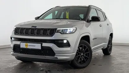Second-hand Jeep Compass 241 CP (177 kW) 2022 SUV