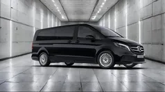 Schwarz Gebraucht 2023 Mercedes V300 Edition Van / Kleinbus | 59.120 € (Fairer Preis)