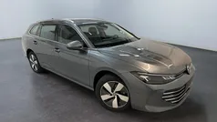 Gebraucht 2024 VW Passat Comfortline Kombi | 36.449 € (Superpreis)