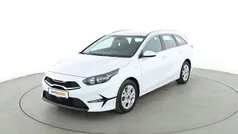 Weiß Gebraucht 2023 Kia Ceed Vision Kleinwagen | 21.210 € (Guter Preis)