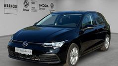 Gebraucht 2023 VW Golf VIII Life Limousine | 24.870 € (Fairer Preis)
