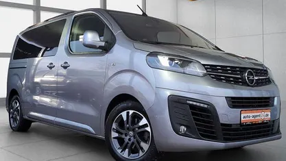 Quarz grau metallic Gebraucht 2021 Opel Zafira Life Edition Van / Kleinbus | 28.990 € (Fairer Preis)