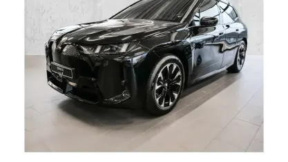 Neu BMW iX M Sport 300 kW (408 PS) 2025 Schwarz SUV