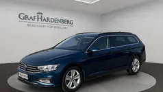 Blau Gebraucht 2023 VW Passat Business Kombi | 31.900 € (Fairer Preis)