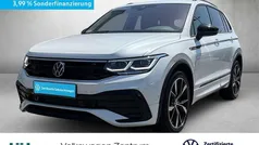 Oryxweiß perlmutteffekt Gebraucht 2024 VW Tiguan R-line SUV | 43.950 € (Fairer Preis)
