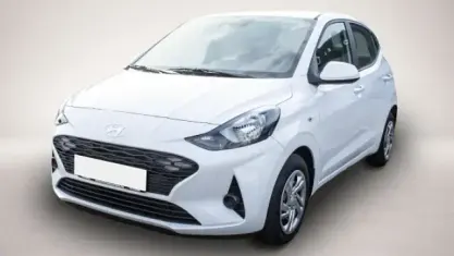 Gebraucht Hyundai i10 Select 63 PS (46 kW) 2025 Weiß Kleinwagen
