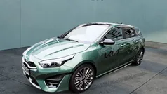 Grün Gebraucht 2024 Kia Ceed GT-Line Limousine | 28.780 € (Fairer Preis)