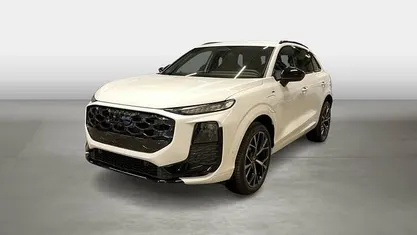 Neu Audi Q3 Sport 272 PS (200 kW) 2025 Weiß SUV