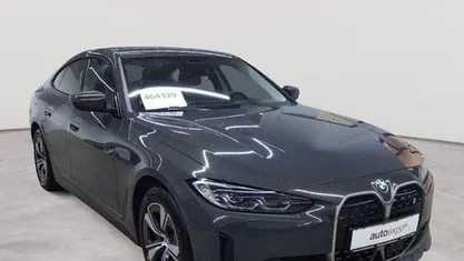 Dravitgrau metallic Gebraucht 2023 BMW i4 Sport Line Limousine | 32.889 € (Fairer Preis)