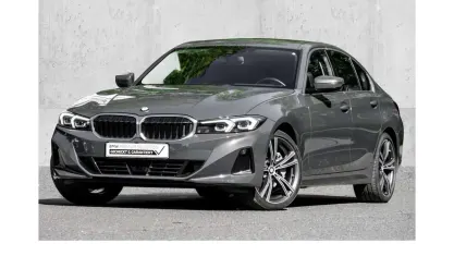 Gebraucht BMW 330 Sport Line 245 PS (180 kW) 2023 Grau Limousine