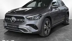 Metalliclack mountaingrau Gebraucht 2024 Mercedes GLA180 Progressive SUV | 37.740 € (Fairer Preis)