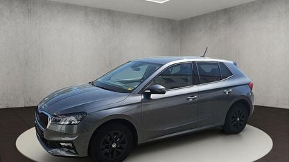 Gebraucht Skoda Fabia Selection 95 PS (69 kW) 2024 Graphitegrau metallic Kleinwagen