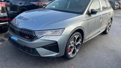 Gebraucht 2025 Skoda Octavia RS Kombi | 43.375 € (Fairer Preis)