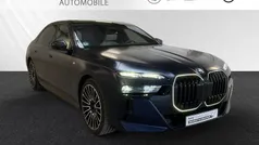 Gebraucht 2024 BMW 750e M Sport Limousine | 119.900 €
