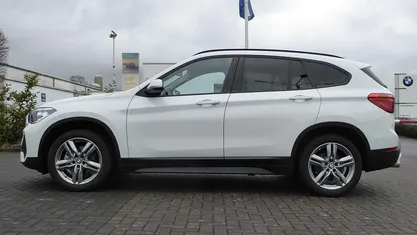 Gebraucht BMW X1 Advantage 136 PS (100 kW) 2022 Weiss SUV