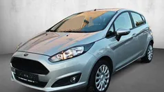 Silber Gebraucht 2017 Ford Fiesta Celebration Kleinwagen | 8.990 € (Fairer Preis)
