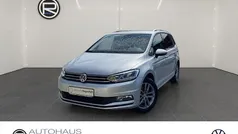 Silber Gebraucht 2016 VW Touran Comfortline Van / Kleinbus | 22.980 € (Teuer)