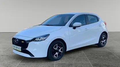 Arctic white Gebraucht 2023 Mazda 2 Center-Line Kleinwagen | 16.790 € (Fairer Preis)