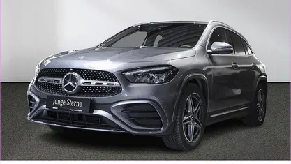 Gebraucht Mercedes GLA200 AMG 163 PS (119 kW) 2025 Grau SUV